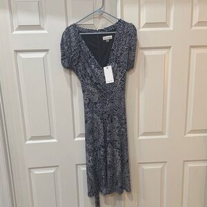 Chic Black and White Paisley Midi Dress